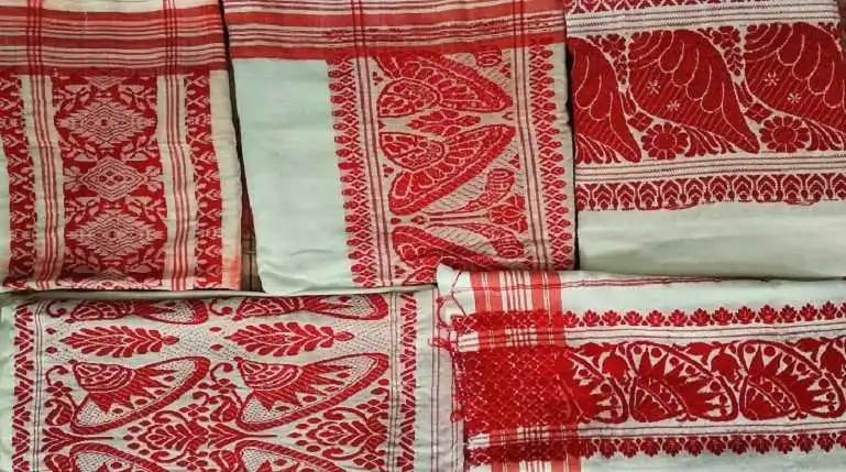 Assamese gamosa