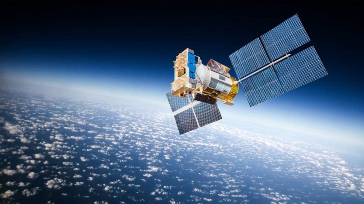 What is AstroSat?