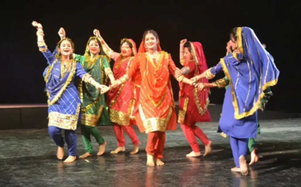 Dogri folk dance