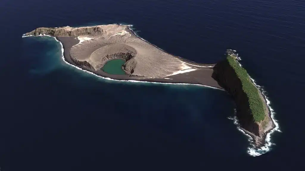 Hunga Tonga–Hunga Haʻapai (HTHH) Volcano
