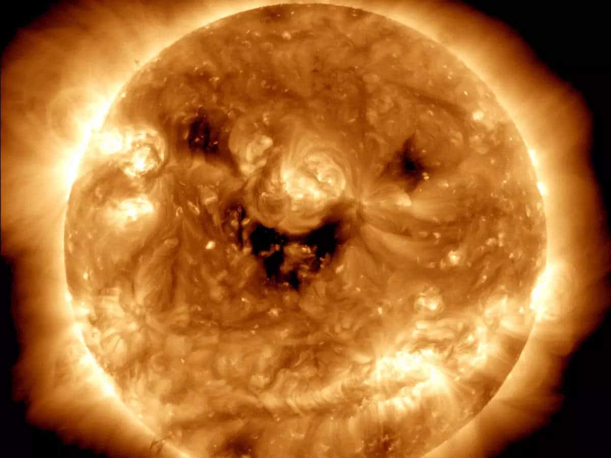 NASA Shares Picture of a ‘Smiling Sun’