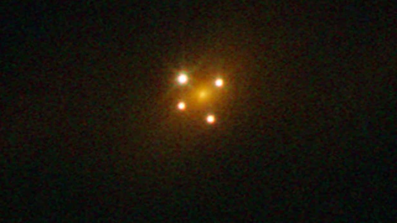 What is Einstein cross?
